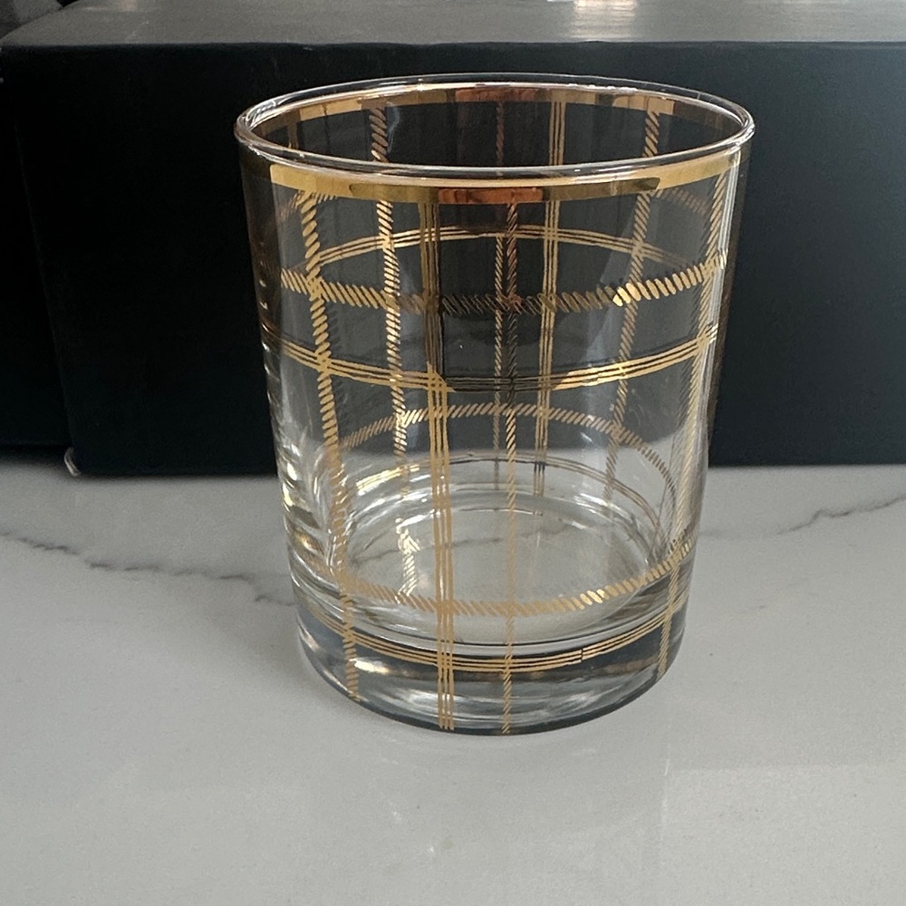 Nordstrom Set of 4 Gold Checkered Plaid Glass Tumbler Limited Edition Loyalty